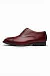 3DM LIFESTYLE_Red Plain Quarter Brogue Oxford Shoes _Online_at_Aza_Fashions