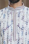 Aryavir Malhotra_White Kurta Cotton Printed Sequin Chevron Lucknowi With Pyjama _at_Aza_Fashions