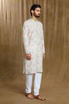 Aryavir Malhotra_Grey Kurta Cotton Printed Floral Straight And Pyjama Set _at_Aza_Fashions