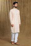 Aryavir Malhotra_Peach Kurta Cotton Printed Ikkat And Bandhani With Pyjama _Online_at_Aza_Fashions