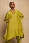Shop_Avni Bhuva_Green Linen V-neck Remon Floral Motif Asymmetric Kurta And Pant Set _at_Aza_Fashions