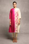 Buy_Avni Bhuva_Pink Kurta Silk Flora Striped Round Neck Goji Pattern With Pant _at_Aza_Fashions