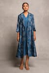 Buy_Avni Bhuva_Blue Organza Silk Print Bahar Lapel Collar Neck Haruhi Cape With Kurta _at_Aza_Fashions