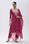 Buy_Samyukta Singhania_Pink Kurta Dola Silk Hand Work Bead Notched Floral Detailed Yoke Pant Set _at_Aza_Fashions