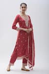 Buy_Samyukta Singhania_Red Kurta Dola Silk Hand Work Bead V Neck Floral Detailed Straight Set _Online_at_Aza_Fashions