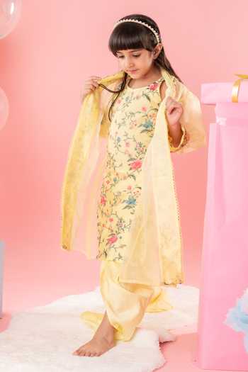 Buy_Kirti Agarwal - Pret N Couture_Yellow Organza, Chanderi Silk Embroidery Floral Thread Work Kurta Jacket Set _Online_at_Aza_Fashions