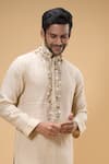 Taavare_Off White Kota Embellished Bead Floral Applique Placement Kurta With Pant _at_Aza_Fashions