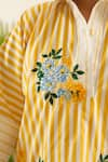 Shop_Urban life_Yellow Cotton Poplin Machine Embroidery Floral Collar Shirt 