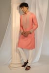 Buy_Soniya G x AZA_Pink Handloom Embroidered Floral Kurta Pant Set 