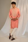 Buy_Soniya G x AZA_Pink Handloom Embroidered Floral Kurta Pant Set _Online