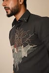 Paarsh_Grey Pure Linen Embroidered Thread Abstract Heart Shirt _at_Aza_Fashions