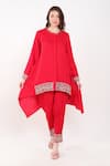 Buy_Linen Bloom_Red 100% Linen Embroidery Zari Round Neck Placement Kurta And Pant Set_at_Aza_Fashions