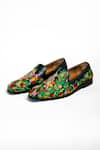 Buy_ANIKET GUPTA_Green Floral Sonchiriya Embroidered Shoes _Online_at_Aza_Fashions