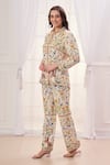 Shop_Taroob_White Linen Printed Safari Collar Shirt And Pant Set 