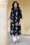 Buy_NUHH_Black 100% Cotton Printed Floral Mandarin Collar Siyah Kurta And Pant Set_at_Aza_Fashions