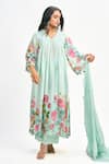 Tanu Malhotra_Blue Kurta And Pant Cotton Silk Printed Floral Stripe V Neck Set _Online_at_Aza_Fashions