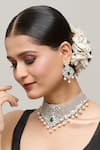 Buy_Chaotiq By Arti_White Stone Floral Jaali Embellished Choker Necklace Set 