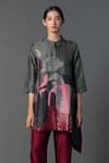 Clos_Grey Dupion Silk Printed Abstract Mandarin Embroidered Kurta With Pant _at_Aza_Fashions