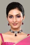 Samyukta Singhania_Maroon Jadau Kundan Embellished Choker Necklace Set _Online_at_Aza_Fashions