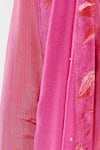 Samyukta Singhania_Pink Pure Muslin Printed Botanical V Neck Kurta Set _at_Aza_Fashions