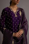 Buy_Deep Thee_Purple Chanderi Hand Embroidered Zardozi Notched V Phool Butti Kurta Set