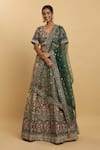 Buy_Aham-Vayam_Green Net Embroidered Thread Sweetheart Mayur Floral Lehenga Set _at_Aza_Fashions