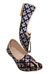 Aryavir Malhotra_Blue Floral Woven Jacquard Juttis _at_Aza_Fashions