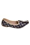 Buy_Aryavir Malhotra_Blue Floral Woven Jacquard Juttis 