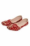 Buy_Aryavir Malhotra_Red Floral Vine Embroidered Juttis _Online_at_Aza_Fashions