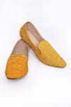 Aryavir Malhotra_Yellow Floral Embroidered Juttis _at_Aza_Fashions