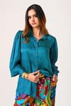 JUHI BENGANI_Multi Color Silk Satin Printed Abstract Collared Sea Shirt And Pant Set _Online_at_Aza_Fashions