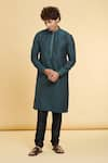 Buy_Arihant Rai Sinha_Green Jacquard Silk Brocade Woven Floral Star Kurta _at_Aza_Fashions