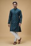 Buy_Arihant Rai Sinha_Green Jacquard, Silk, Brocade Embroidery Sunrise Fleur Woven Kurta _at_Aza_Fashions