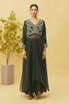 Buy_Samyukta Singhania_Green Kurta  Dola Silk And Semi Organza Embroidered Floral V Neck & Palazzo Set 