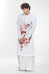 Buy_Anamika Khanna_White Linen Printed Artwork Kurta _Online_at_Aza_Fashions