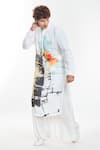 Buy_Anamika Khanna_White Linen Printed Abstract Artwork Kurta _at_Aza_Fashions