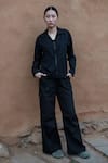 Buy_The Terra Tribe_Black Organic Cotton Solid Parachute Trousers _at_Aza_Fashions