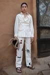 Buy_The Terra Tribe_Off White Organic Cotton Plain Collared Seattle Wrapped Shirt _at_Aza_Fashions