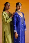 Buy_OHH CROW_Blue Raw Silk Hand Embroidered Mirror Work Deep Plunge Kurta Pant Set 