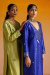 OHH CROW_Green Raw Silk Hand Embroidered Mirror Work Notched And Beads Kurta Pant Set _Online_at_Aza_Fashions