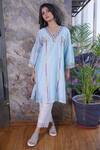 Buy_Myra Clothing Line_Blue Chanderi Hand Embroidered Resham V-neck Floral Work Kurta With Pant _at_Aza_Fashions