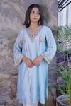 Shop_Myra Clothing Line_Blue Chanderi Hand Embroidered Resham V-neck Floral Work Kurta With Pant 