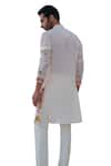 Buy_Amrit Dawani_White Muslin Embroidery French Fleur Kurta With Trouser 