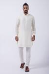 Buy_KAKA CALCUTTA_Ivory Kurta Bam Silk Solid And Pyjama Set _at_Aza_Fashions