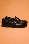 Buy_Dmodot_Black Motivo Croco Loafers _Online_at_Aza_Fashions