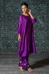 Buy_Eeda_Purple Chiniya Silk Embroidered Thread Round Noor Back Patch Kurta And Pant Set 