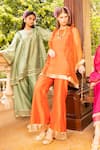 Tarisha Tholia_Green Chanderi Solid V Neck June Kurta And Pant Set _Online_at_Aza_Fashions