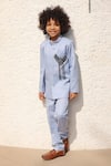 Buy_FAYON KIDS_Blue Suiting Embroidered Bird Motif Bandhgala And Pant Set _at_Aza_Fashions