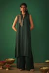 Buy_Mehak Murpana_Green Satin Linen Embroidery Zardozi Floral Placement Kurta And Flared Pant Set _at_Aza_Fashions