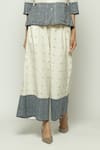 Abraham & Thakore_Off White 100% Cotton Jamdani V Neck Border Dot Print Top _Online_at_Aza_Fashions